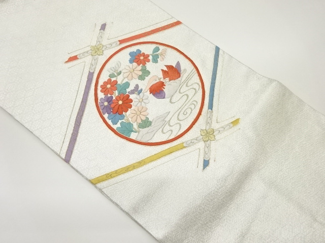 金駒刺繍格天井に丸文・菊・鴛鴦模様名古屋帯